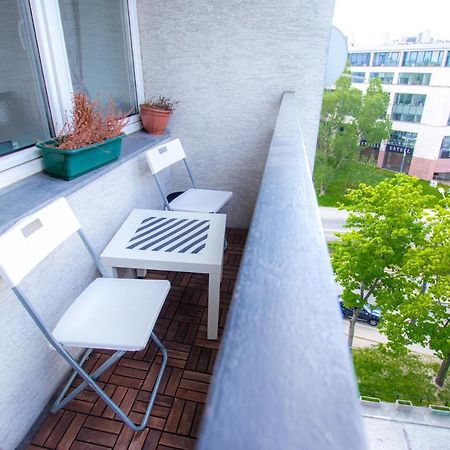 Amazing View And Great Location. Ratusz Arsenal. Varsóvia Exterior foto